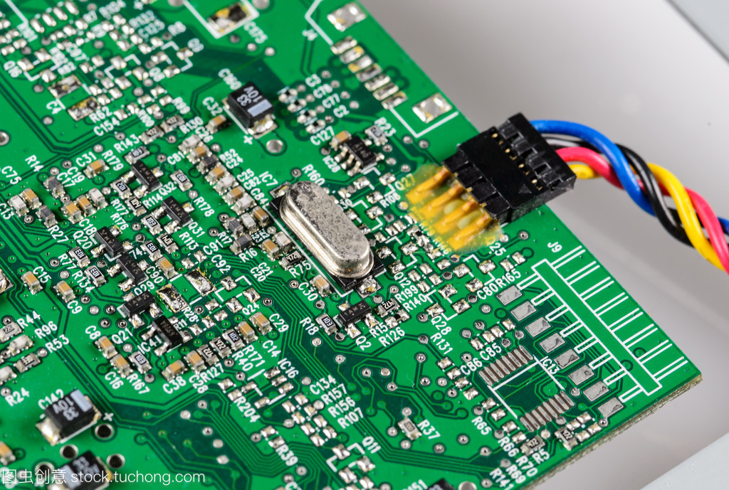 电子线路板与PCB电路板的核心关系与现代应用